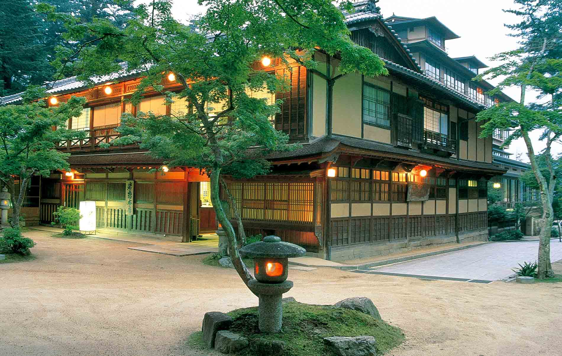 Iwaso Ryokan in Miyajami main building